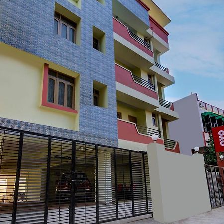 Oyo 9209 Hotel Garden Villa Patna  Kültér fotó