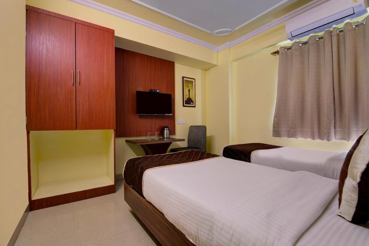 Oyo 9209 Hotel Garden Villa Patna  Kültér fotó